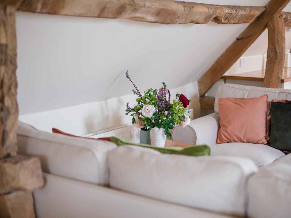 Вилла Hayloft At Newbarn Farm Чиппинг-Нортон Экстерьер фото